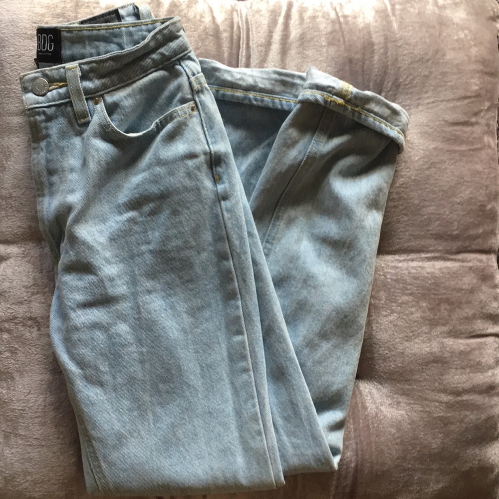 High-rise mom jeans